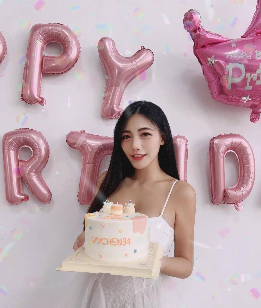 台湾网红陈葳,甜美可人的世新大学校花_台湾省_女神_美女