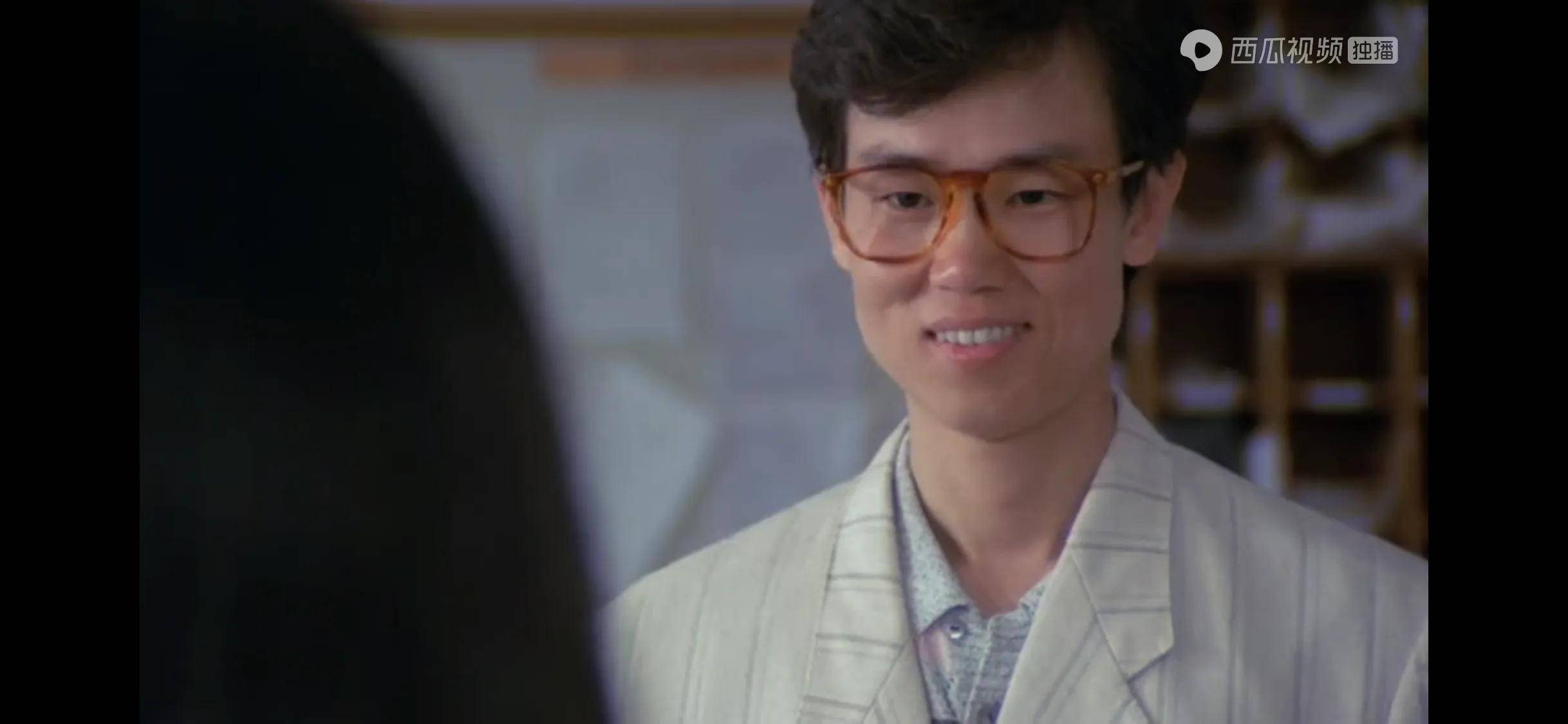 36年前一部电影,厉害与喜剧杂糅,擦出了不一样的火花_黄百鸣_康森