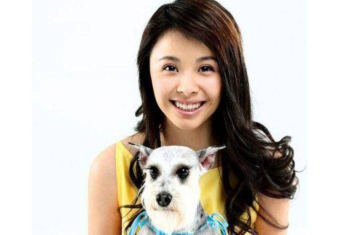 八戒》《福星高照猪八戒》《醋溜族》《北平往事》《雪狼谷》等电视剧