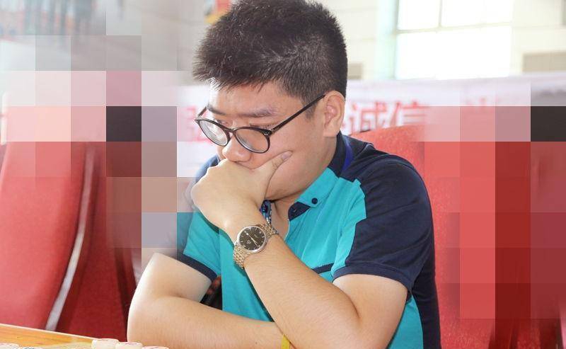 王天一新护法横空出世,外星人不在,他助杭州队杀退强敌,太强了_陈富杰