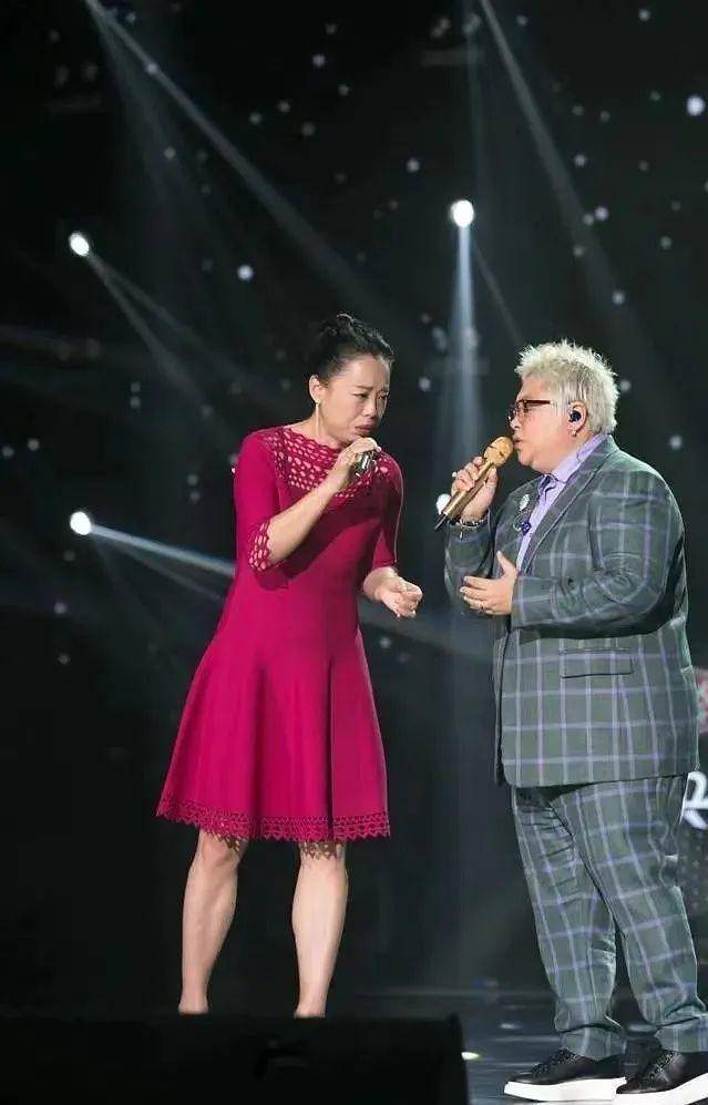 黄绮珊"黄妈变黄姐":女人的美,都是事业给的_涂惠源_音乐_乐坛