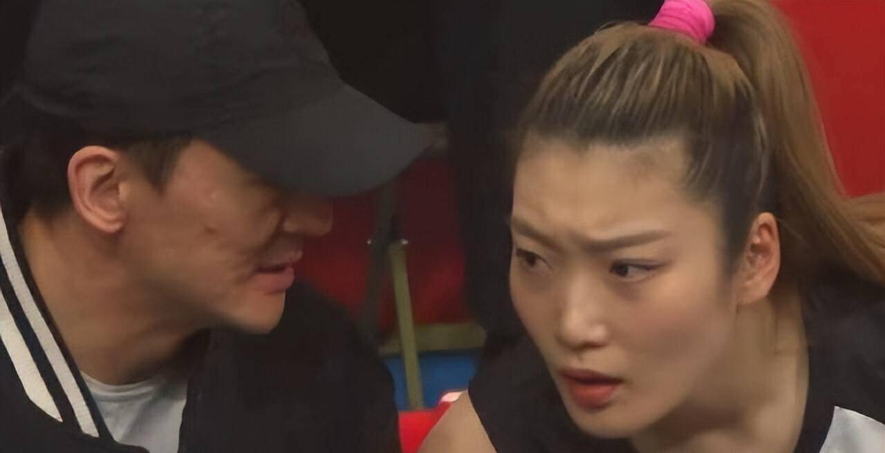 曝女篮李梦色诱已婚男,裸聊照遭曝光,或将被重罚_中国篮协_行为_球员