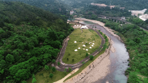 黄村乡黄泥墩村碧水湾景区_改造_乡村旅游_运营
