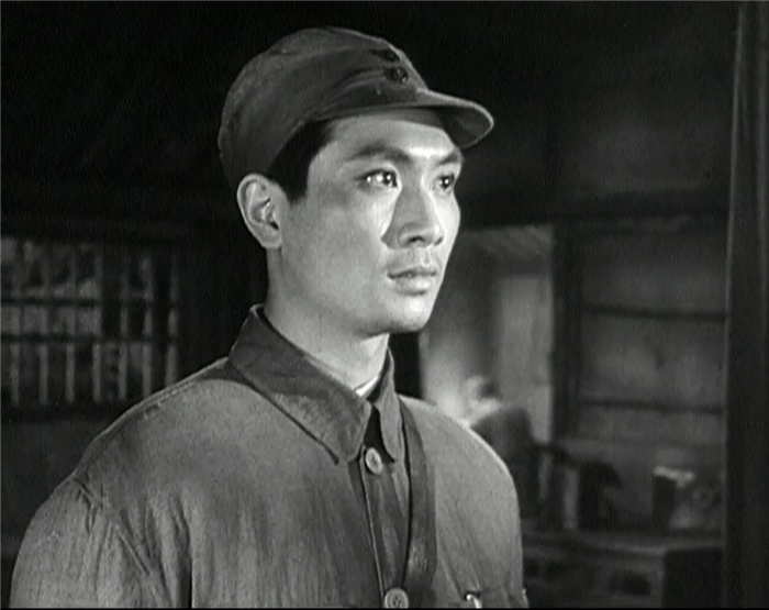 《51号兵站》:剧本得到陈赓大将的肯定,梁波罗一战成名_表演_电影