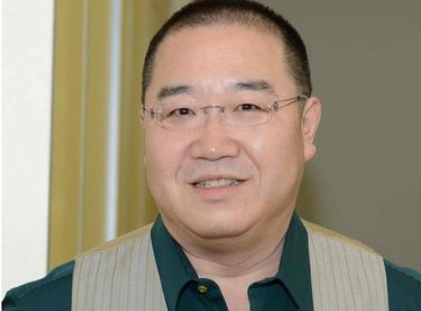 宋丹丹:用婚外情打败婚外情,能忍也够狠,每次恋爱都惊心动魄_袁钢