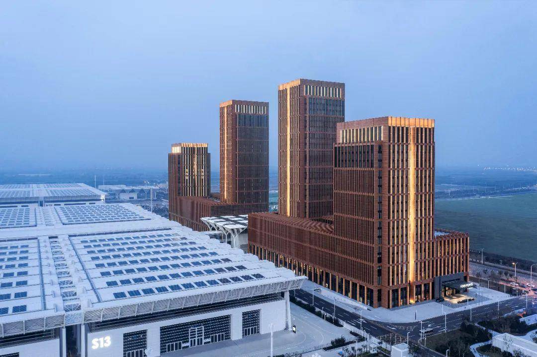 gmp新作:天津国家会展中心配套酒店及办公综合体