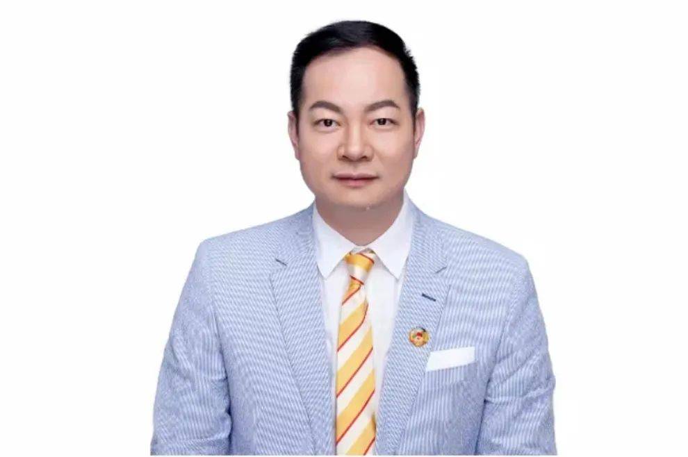 周德聪广东中岳集团有限公司董事长贾 凡珠海市蜜蜂科技有限公司创始