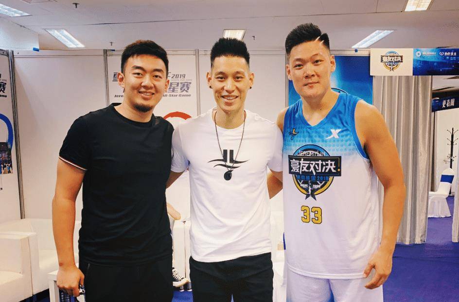 首先就是来自于北京大学的祝铭震和张宁,赵柏清这三名球员.