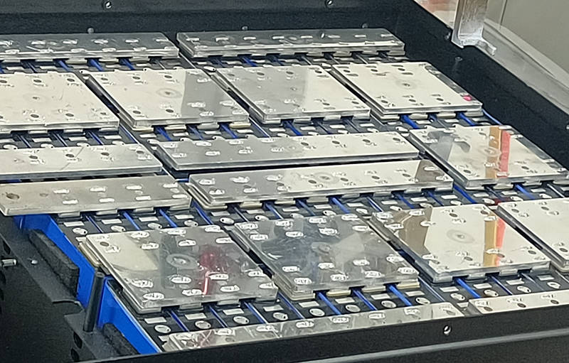 定制方壳电池pack模组自动化激光焊接生产线_方形_检测_电芯