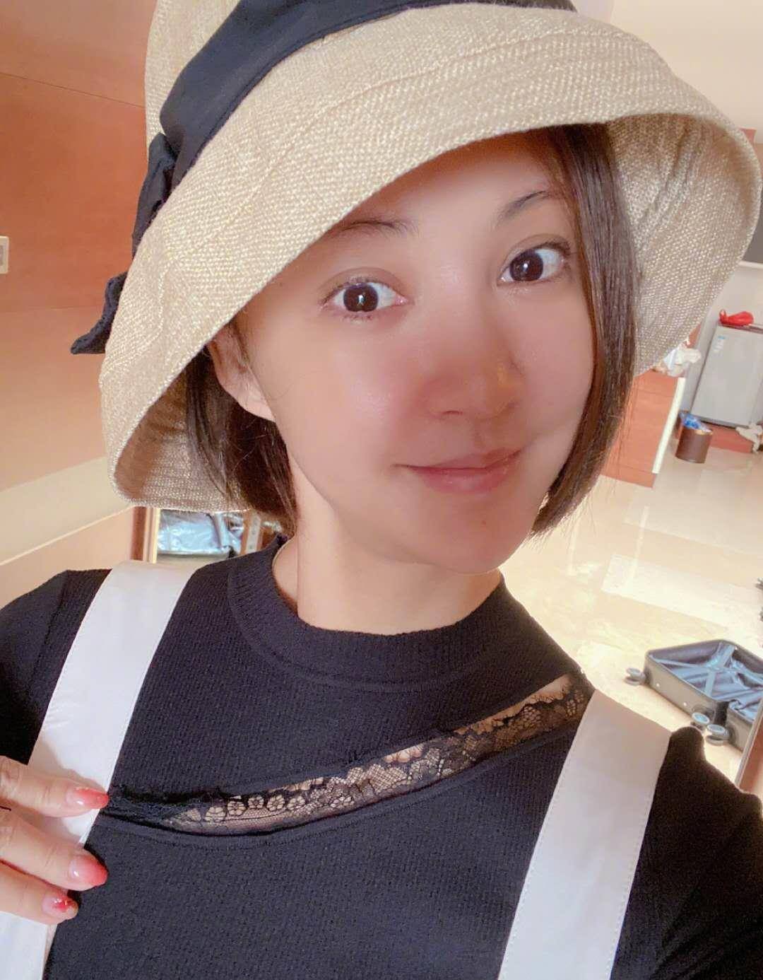 张歆艺发文表白男闺蜜后,袁弘随后发文:非常温暖,很人性化_社交_平台