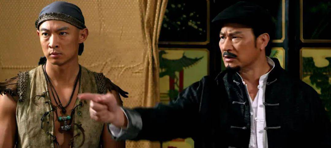 还记得《a计划》里的"罗三炮"吗?最近很少出现,满头白发