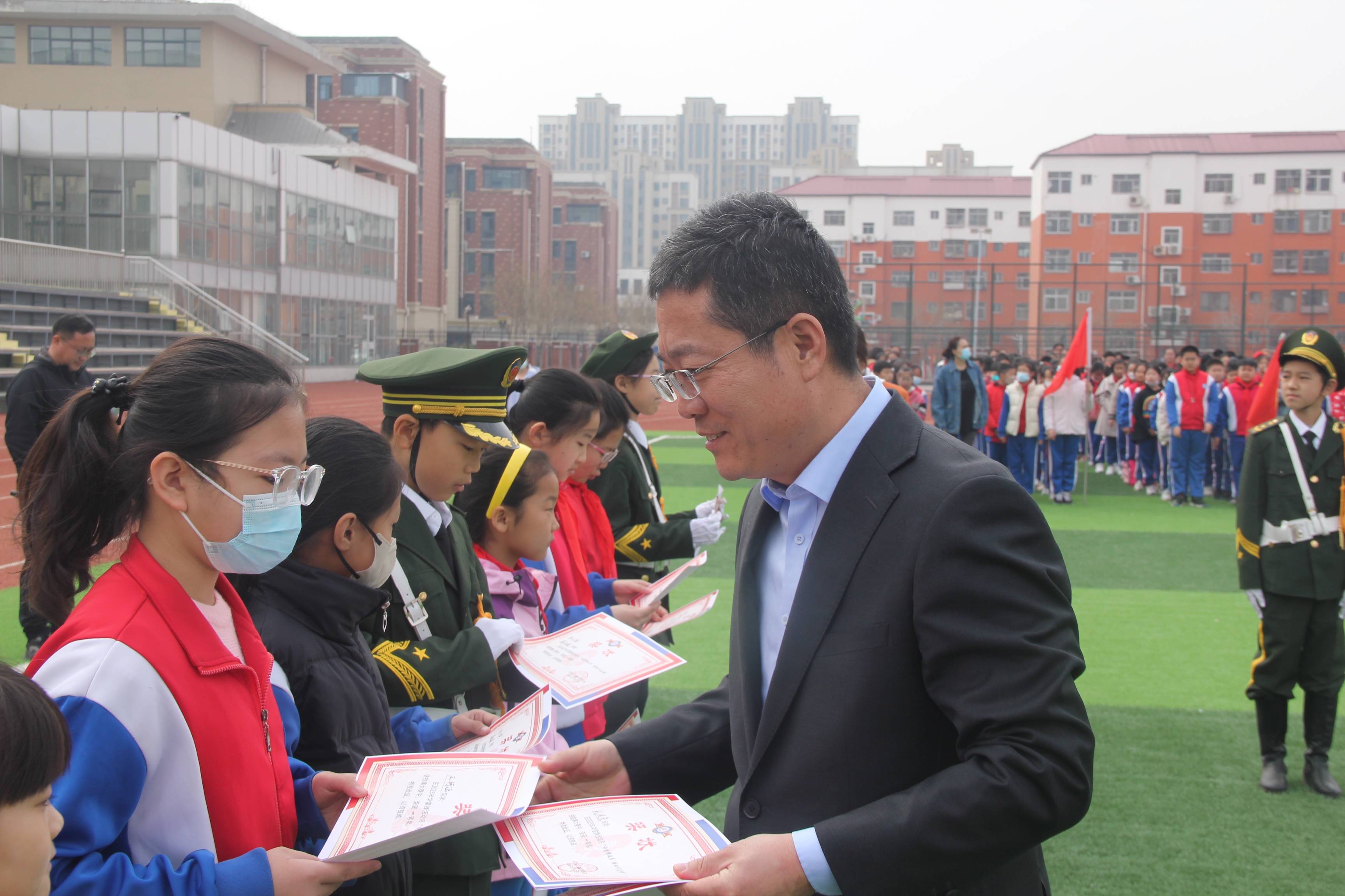 天津市东丽区丽景小学图片