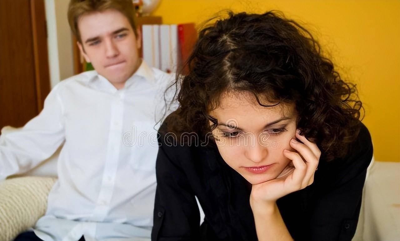 分居妻子:他的世界宽松自由,我的世界充满慌乱和猜忌_手机搜狐网