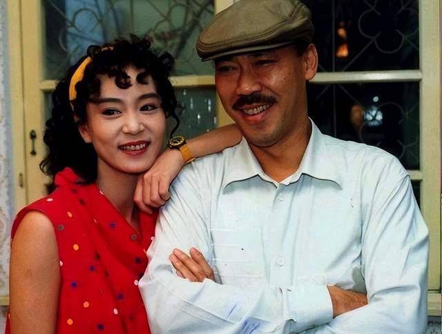 对此,冯淬帆痛斥王晶!