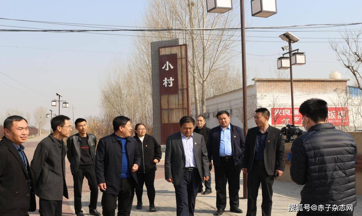 在安陵镇,督查组随机抽查了小村,西保口,华家口,玉泉庄等村清洁行动