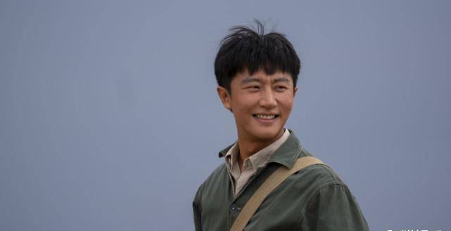 《山海情》得福生命中的贵人不是张主任,不是高书记,他的出现就是为得