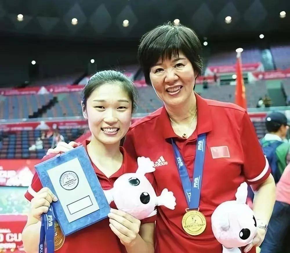 移动迅速灵活,防守面积大的王梦洁,在林莉状态下滑的2023年世界杯上