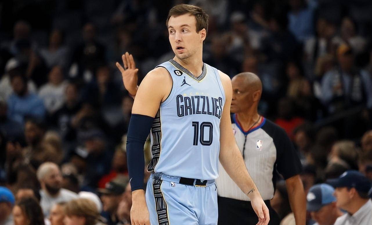 肯纳德10记三分助灰熊锁定季后赛 创个人生涯 队史单场三分纪录_比赛