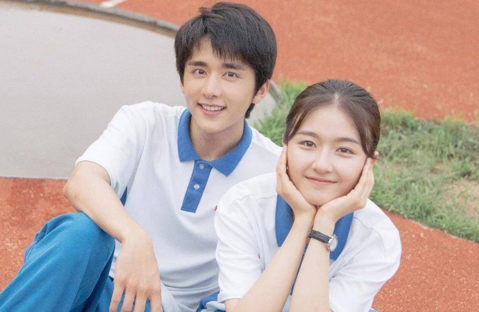 张新成新剧要来了,剧情新奇又有趣,还搭档"国民初恋脸"女星_梁洁_观众