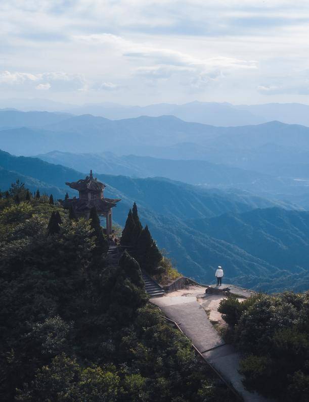 葛仙山风景区图片图片