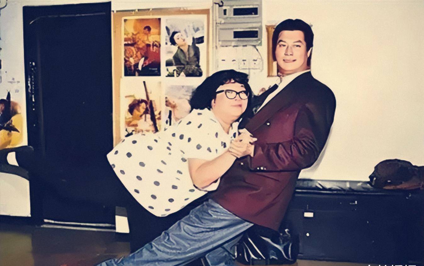 人称"黑道太子爷",父亲是致公堂堂主_邓光荣_刘荣驹_香港