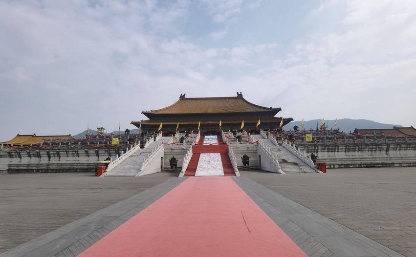 浙江橫店影視城這麼火爆,為什麼周邊房價還不高_東陽_旅遊_行車時間