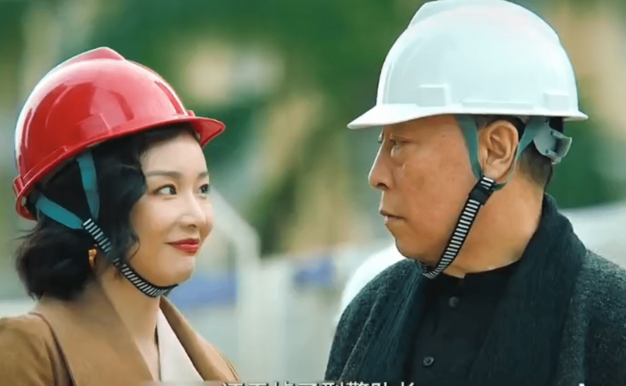 《狂飙》中大嫂陈舒婷为什么会嫁给卖鱼的高启强?_徐江_儿子_泰叔