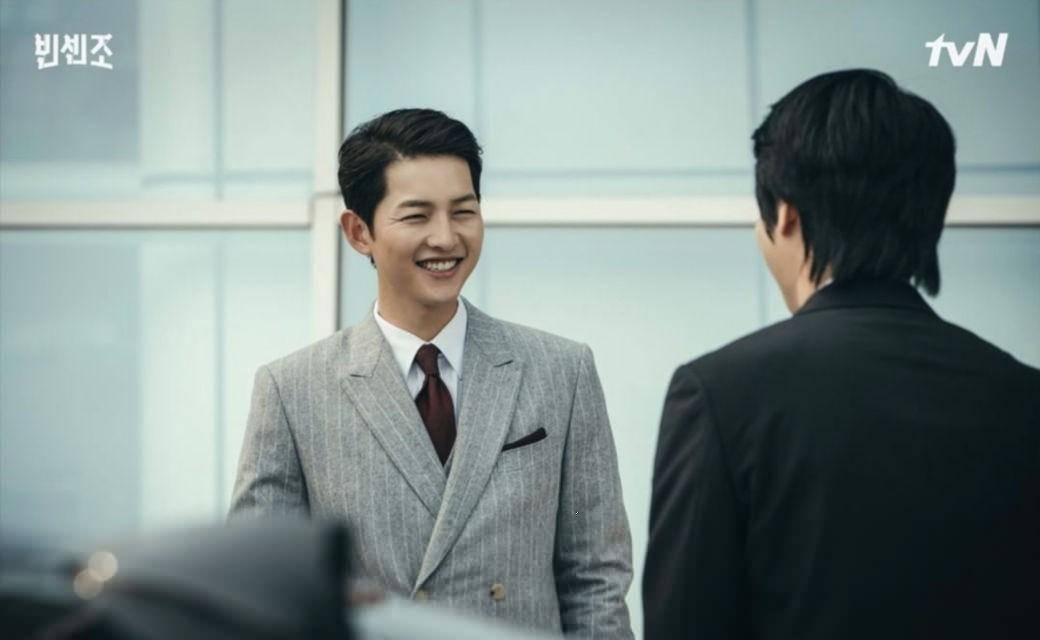 宋仲基《文森佐》西装穿搭帅出新高度!