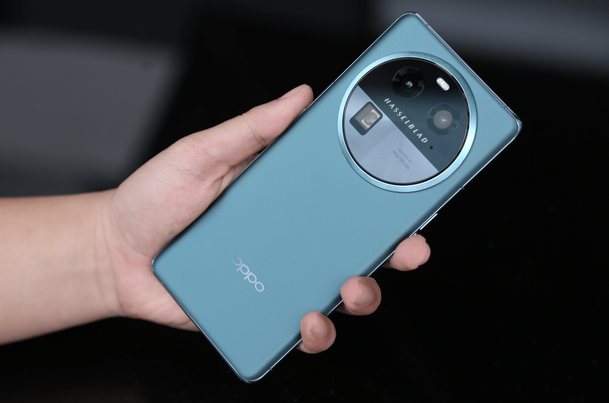 oppo find x6超光影三主摄,影像比肩行业pro版_照片_潜望_方面