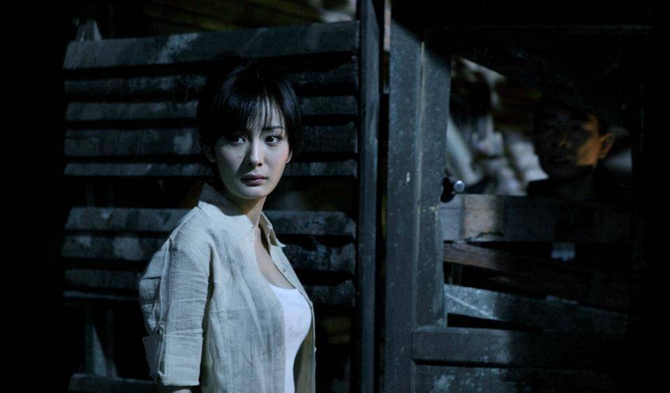 进入10年代,特别是2011年《孤岛惊魂》上映后,人们发现,大幂幂的青春