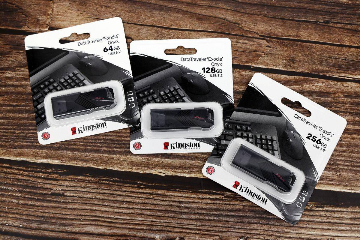 时尚外观 便捷存储 金士顿dtxon闪存盘图赏