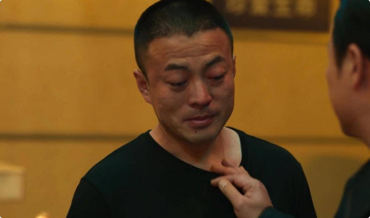 好家伙！看了17集《他是谁》和《狂飙》、没有对比就没有伤害啊