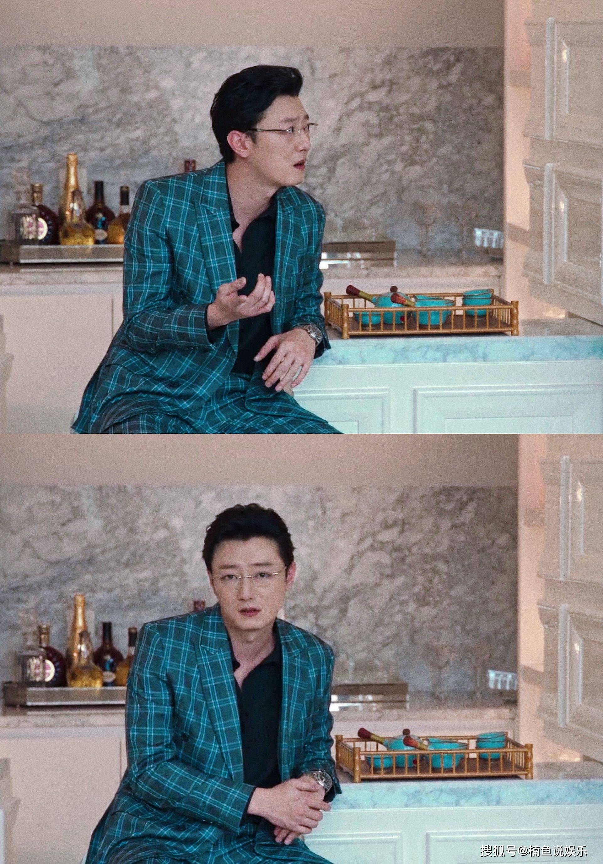 与女友当街拥抱曾和董璇传绯闻