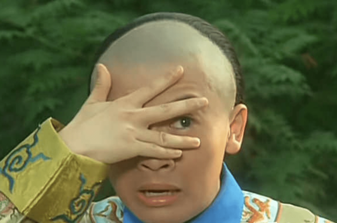 原创            防晒喷雾：智商税？割韭菜？达咩！(无色喷雾防晒霜)