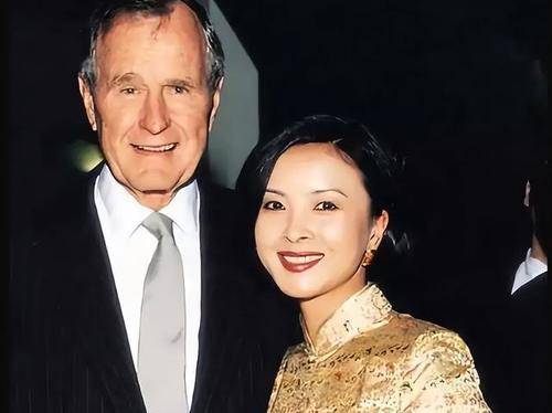 陈烨:曾比肩刘晓庆,35岁息影嫁外国老公,一家四口幸福无比_事业有成