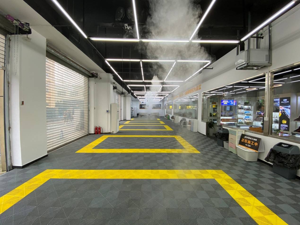 第一次贴膜不懂行情?教你如何贴好膜!_搜狐汽车_搜狐网