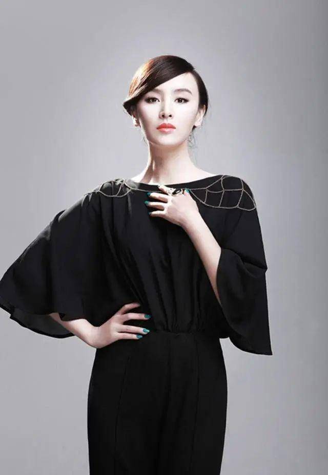 娱乐圈十位"王"姓女星,你认识几位,最喜欢的又是谁?_王晶_中国_内地