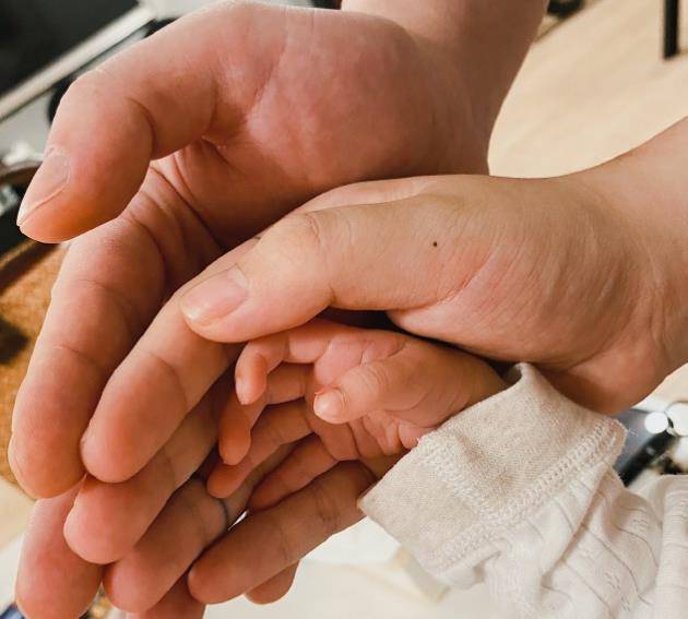 33岁李雨桐升级当妈,直言生子是磨难,曾自曝为薛之谦有喜打胎_孩子