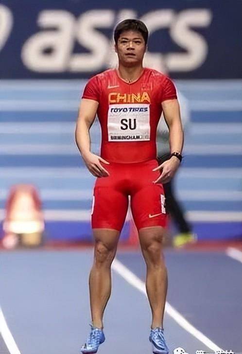你可以看看,中国短跑名将苏炳添的腿和马拉松女子运动员焦安静的腿
