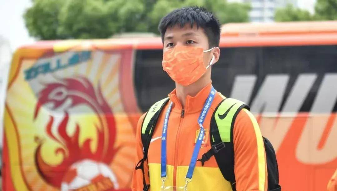 武汉卓尔双子星各有归属 刘云加盟长春亚泰明天在天津风云再起_赛季