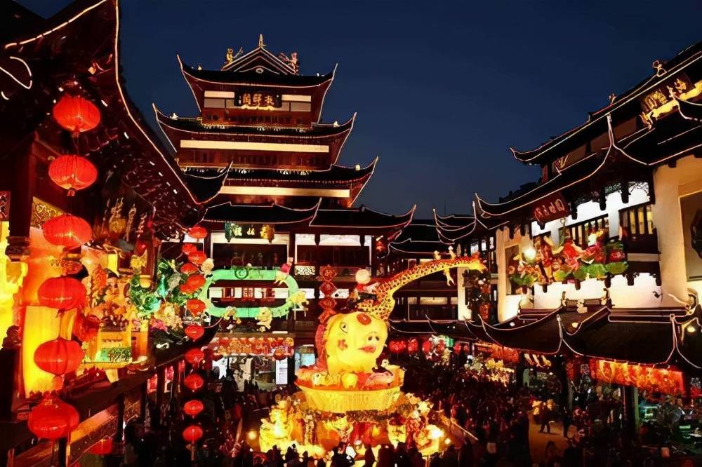 中国最著名的小吃街，你去过几条？
                
                 