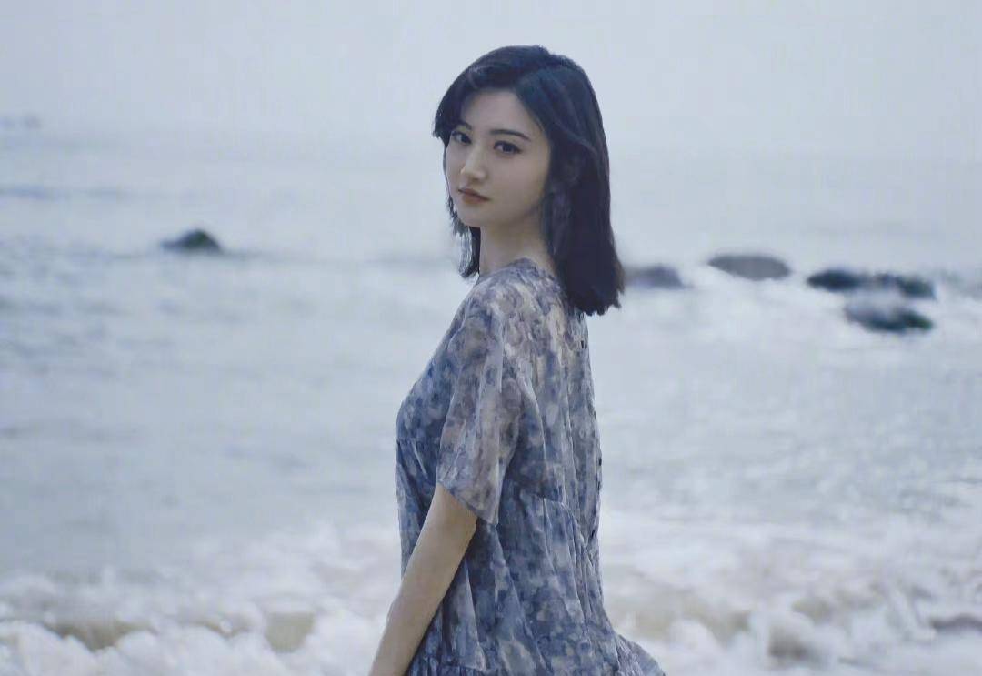 都在深扒景甜的"私密照",这样对待无辜的女孩,你们是疯了吗?