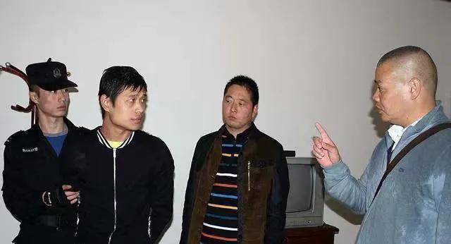 李朴_王某_相关