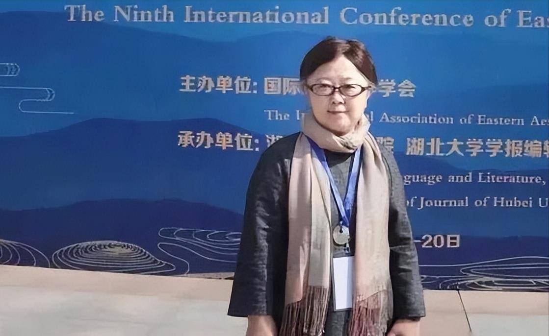 大学教授梁艳萍:吹捧国外伤害祖国,最终下场大快人心_中国_思想_言论