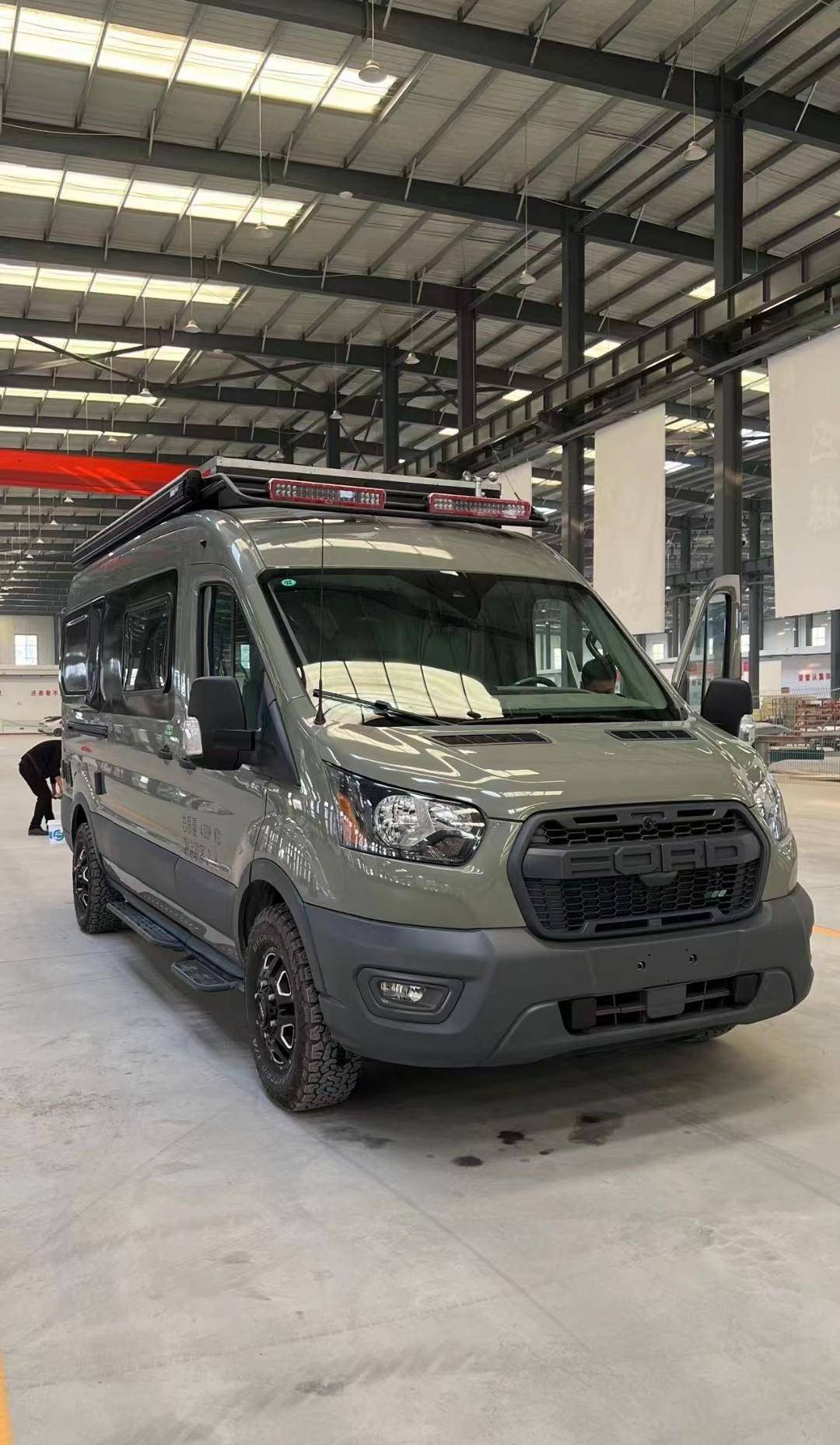 进口福特3504wd,b型车的天花板,带你翻山越岭看遍祖国大好山河_搜狐