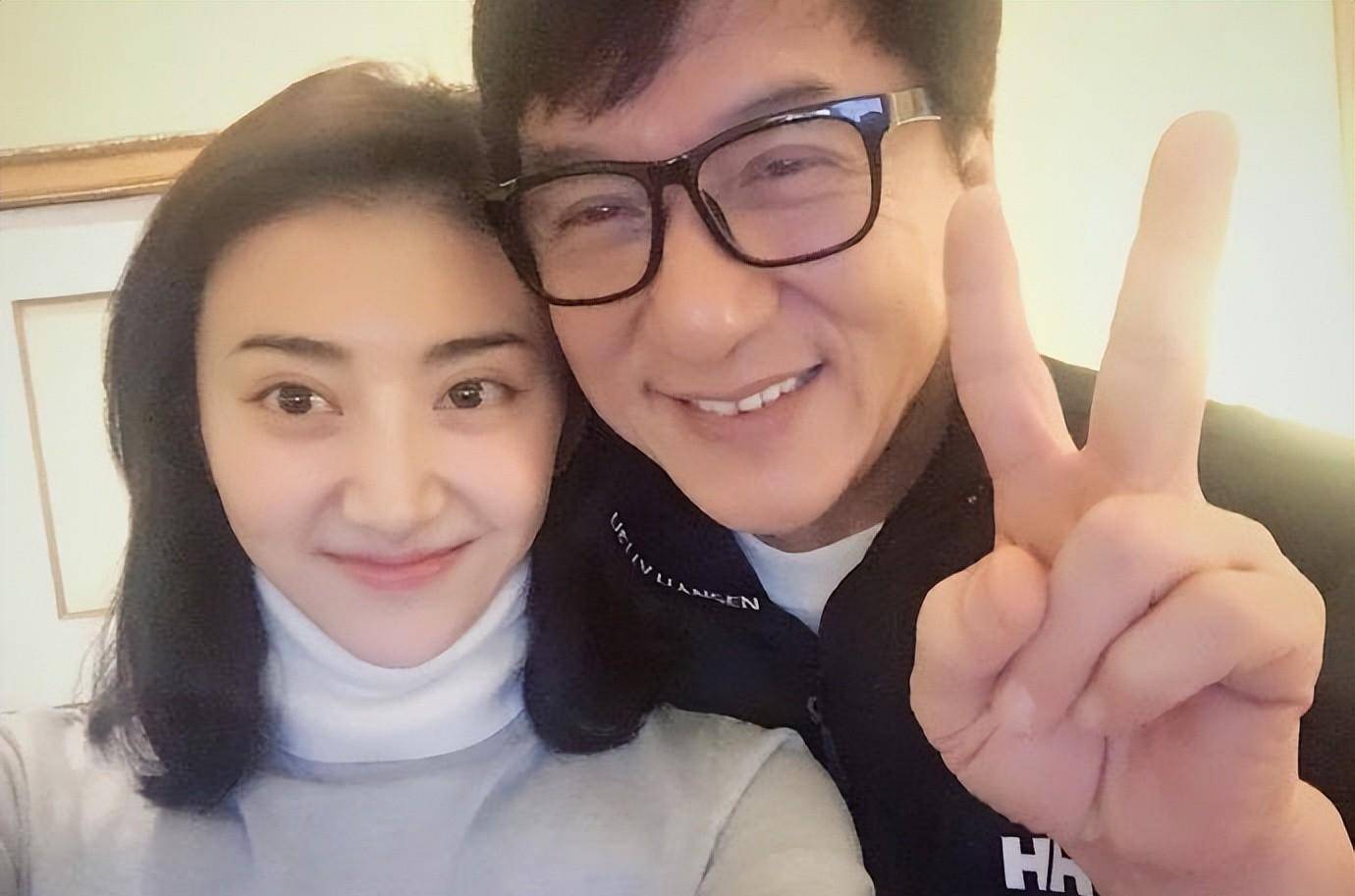 与贵人分手后,娱乐圈的残酷在景甜身上展现的淋漓尽致_网友_公司_合作