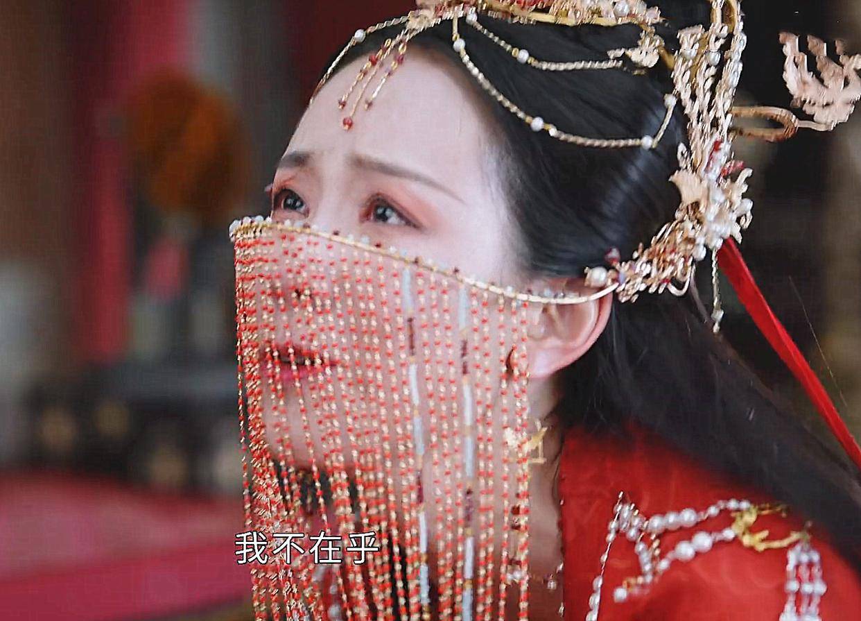 很容易让观众们看不下去,反而这些有血有肉,美强惨或者病娇弱有原因