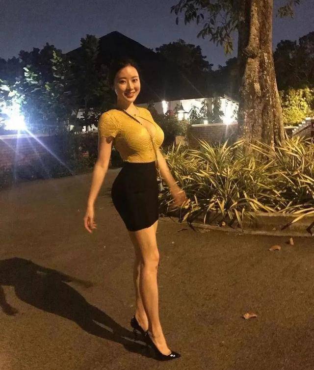 蒋聘婷价格图片