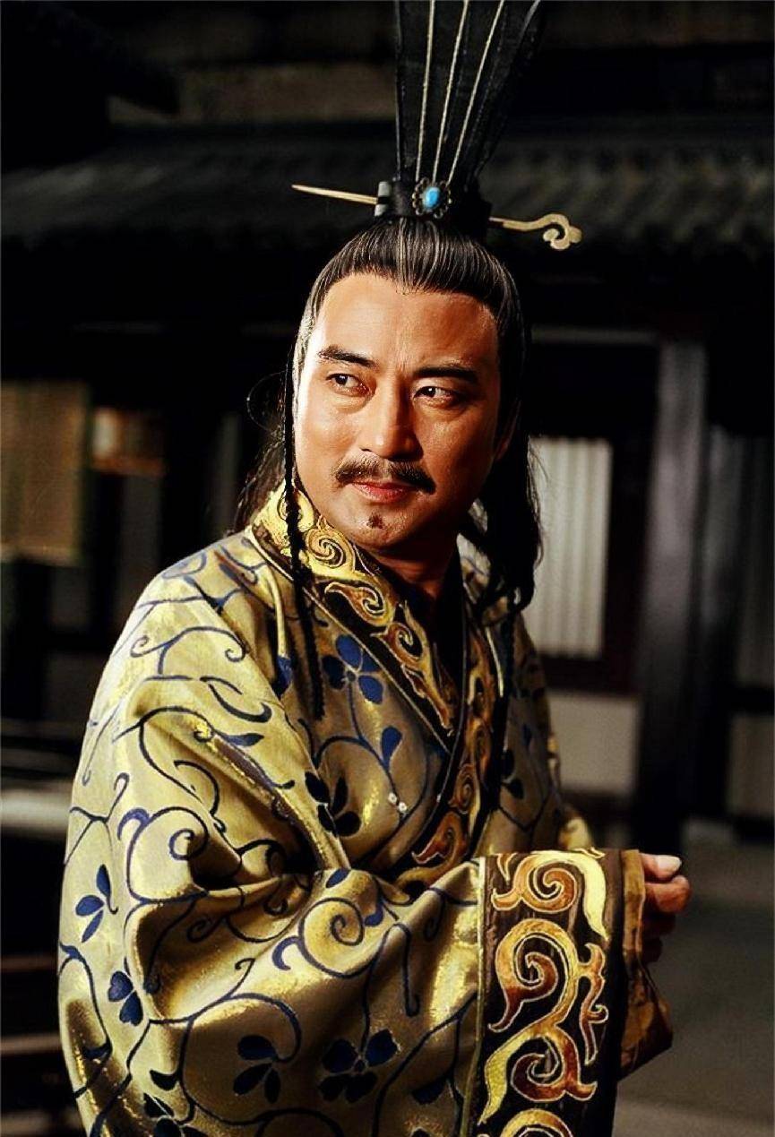 翟乃社《李元霸》"宇文化及"剧照两人有了女儿后这种分工模式依然没有