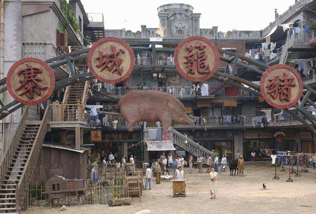 真实的九龙城寨:一座堪比"人间魔窟"的贫民区_香港_年代_黑帮